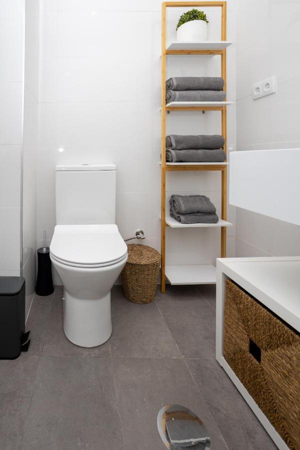 Douro Afurada Boutique Apartments บีลาโนวาเดกายา ภายนอก รูปภาพ