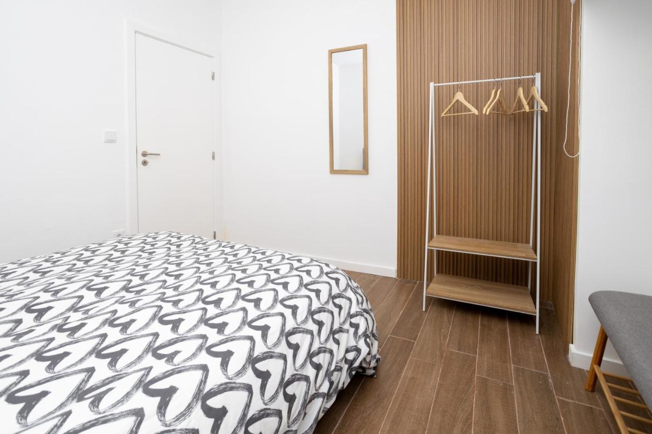 Douro Afurada Boutique Apartments บีลาโนวาเดกายา ภายนอก รูปภาพ