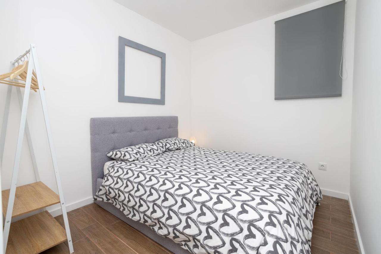 Douro Afurada Boutique Apartments บีลาโนวาเดกายา ภายนอก รูปภาพ
