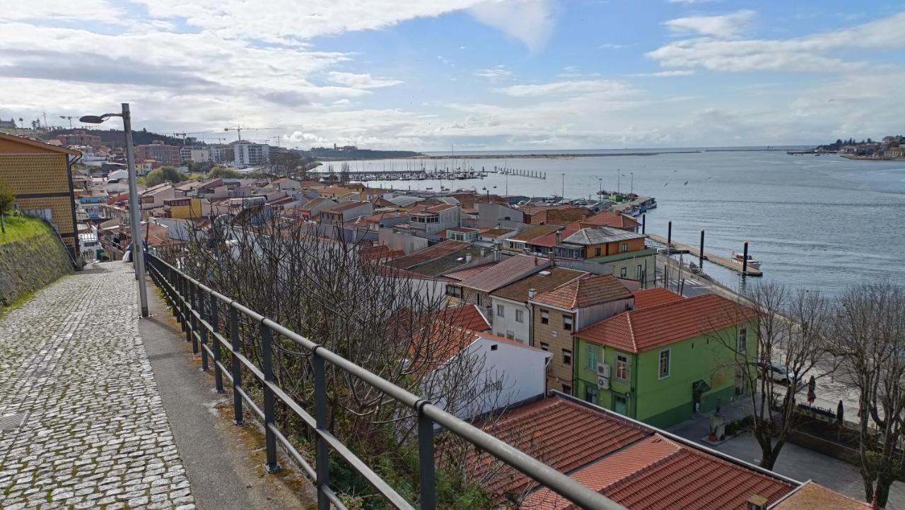 Douro Afurada Boutique Apartments บีลาโนวาเดกายา ภายนอก รูปภาพ
